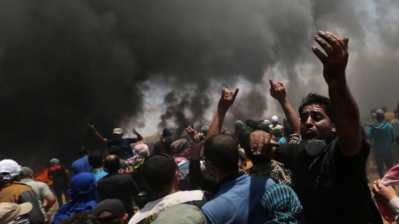 ガザでイスラエル軍発砲、58人死亡　米大使館移転抗議で
